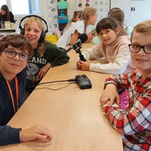 Enregistrements en sous-groupes en classe.